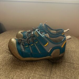 Keen Kids Teal and Gray Sneakers